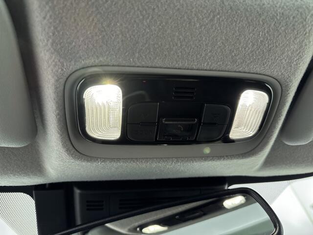 Toyota YARIS Cross 1.5 Hybrid Executive Parkeersensoren voor en achter | Panaoramadak |