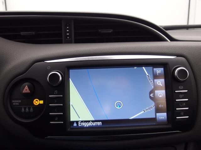 Toyota YARIS 1.5 Hybrid Active HANDGAS / MINDERVALIDE AANPASSING / NAVI / CAMERA / CLIMA / CRUISE / NL-AUTO