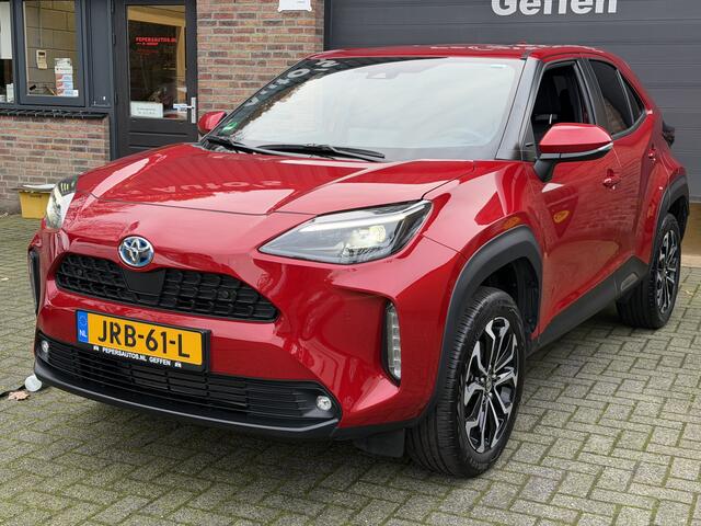Toyota YARIS Cross 1.5 Hybrid First Edition Automaat Navi Airco Afneembare Trekhaak cruise control in nieuw staat .