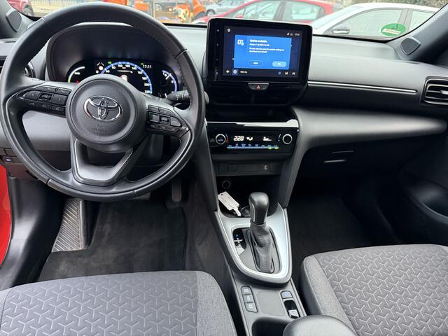 Toyota YARIS Cross 1.5 Hybrid First Edition Automaat Navi Airco Afneembare Trekhaak cruise control in nieuw staat .