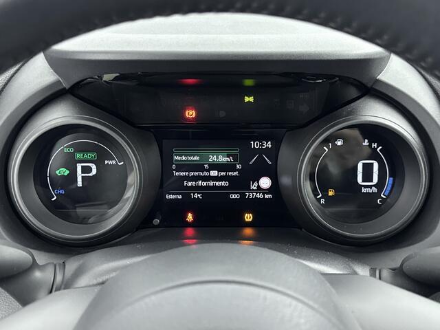 Toyota YARIS 1.5 Hybrid Dynamic