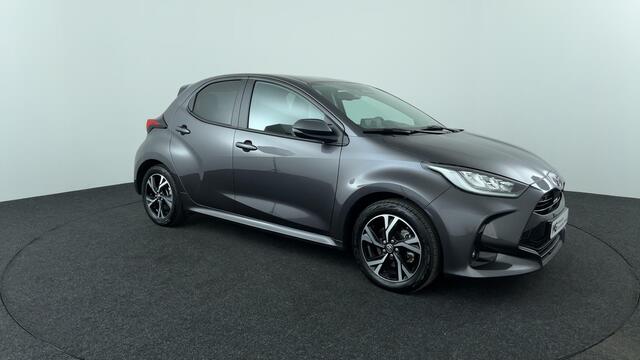 Toyota YARIS 1.5 Hybrid 115 First Edition