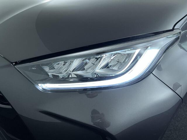 Toyota YARIS 1.5 Hybrid 115 First Edition