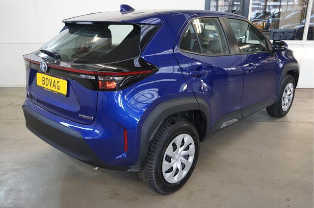 Toyota YARIS Cross 1.5 Hybrid adaptive cruise control | android auto / apple carplay