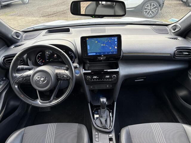 Toyota YARIS Cross 1.5 Hybrid Adventure ** NAVIGATIE/ JBL AUDIO/ HEAD-UP DISPLAY/ PAKEERSENSOREN/ KEYLESS ENTRY/ ELEKTRISCHE ACHTERKLEP**