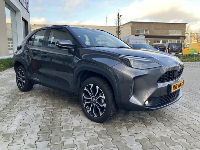 Toyota YARIS 1.5 Hybrid Dynamic | Headup | Elek achterklep | Stoel/stuurverw