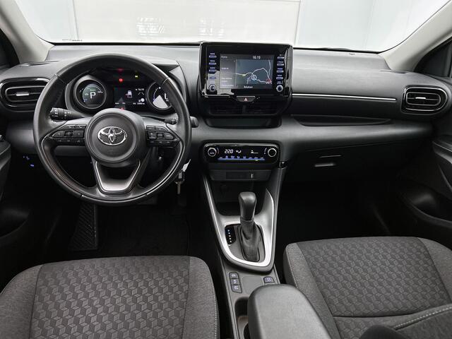 Toyota YARIS 1.5 Hybrid Dynamic | 1e Eigenaar | Navigatie | Lichtmetalen Velgen |