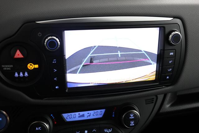 Toyota YARIS 1.5 Hybrid Trend | Navigatie |