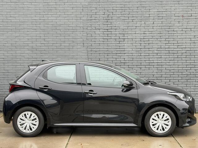 Toyota YARIS 1.5 Hybrid 115 Business AUTOMAAT | NAVI | AIRCO | BOVAG!