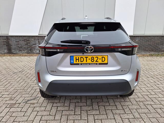 Toyota YARIS Cross 1.5 Hybrid 115 First Edition met Comfort Pack | Dode hoek detectie | PDV v+a | LM velgen | Apple/Android auto |