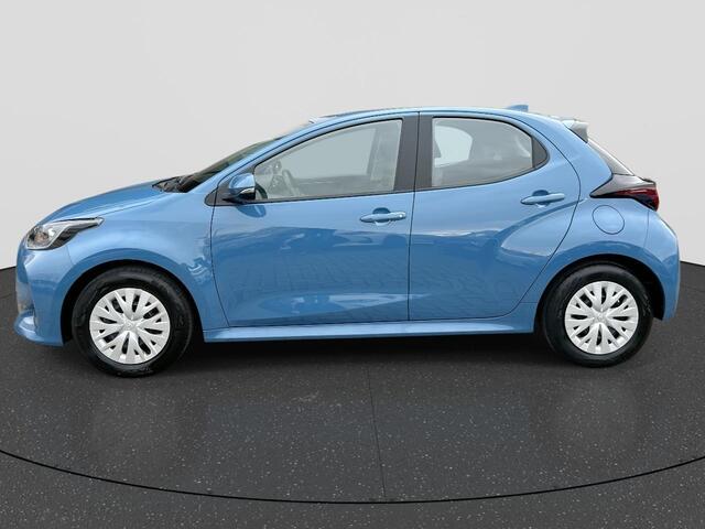 Toyota YARIS 1.5 Hybrid Active Plus RIJKLAAR | Navigatie | Camera | Climate Control | Stoelverwarming