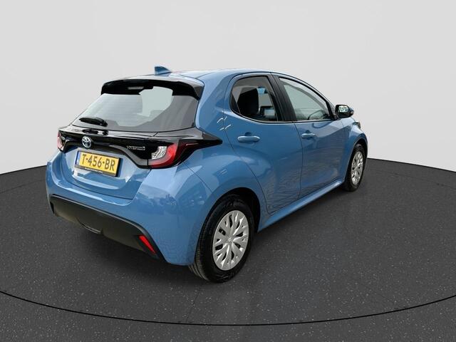 Toyota YARIS 1.5 Hybrid Active Plus RIJKLAAR | Navigatie | Camera | Climate Control | Stoelverwarming