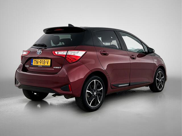 Toyota YARIS 1.5 Hybrid Bi-Tone | LED V+A | Climate control | 16'' LM velgen | leseman