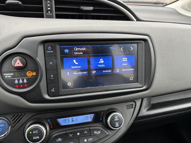 Toyota YARIS 1.5 Hybrid Dynamic | Keyless entry en start | Apple Carplay/Android Auto | 1ste eigenaar | NL auto | Toyota garantie tot 2029!