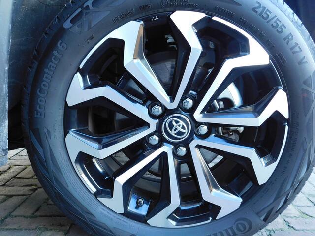 Toyota YARIS Cross 1.5 Hybrid 115 First Edition Comfort Pack