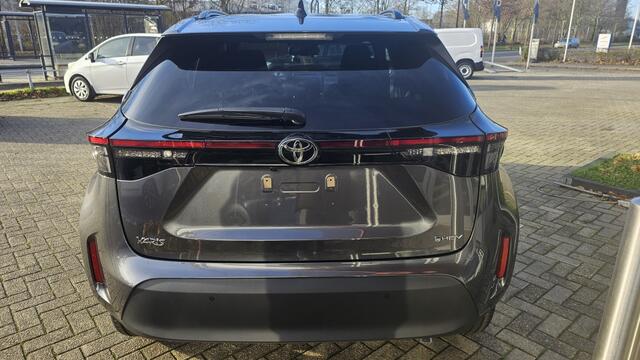 Toyota YARIS 1.5 Hybride 130pk Teamplayer All-in | Rijklaar