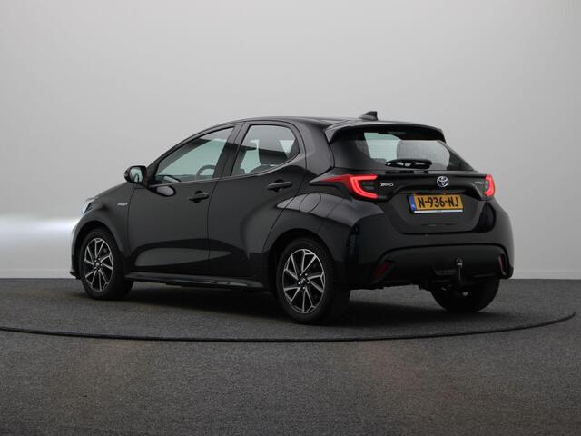 Toyota YARIS 1.5 Hybrid Dynamic | Trekhaak | Achteruitrijcamera | Navigatie | All Season Banden |