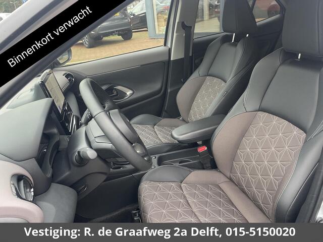 Toyota YARIS Cross 1.5 Hybrid 130 Executive | Stuur- & Stoelverwarming | Dodehoek detectie | Parkeersensoren | Navigatie | Elektrische kofferbak