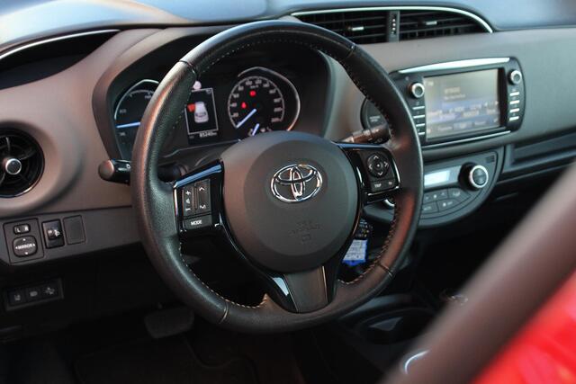 Toyota YARIS 1.5 Hybrid Active Achteruitrijcamera, Cruise Control, Airco Automatisch, Bluetooth