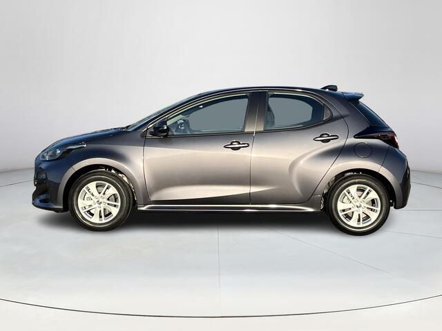 Toyota YARIS 1.5 Hybrid 115 Active | Ash grey metallic | Nieuw uit voorraad leverbaar |