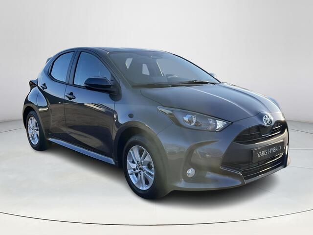 Toyota YARIS 1.5 Hybrid 115 Active | Ash grey metallic | Nieuw uit voorraad leverbaar |