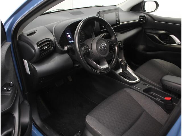 Toyota YARIS 1.5 Hybrid Active CARPLAY | NAVI | ADAPCRUISE | LED | CAMERA | CLIMATE | DAB | LANEASSIST