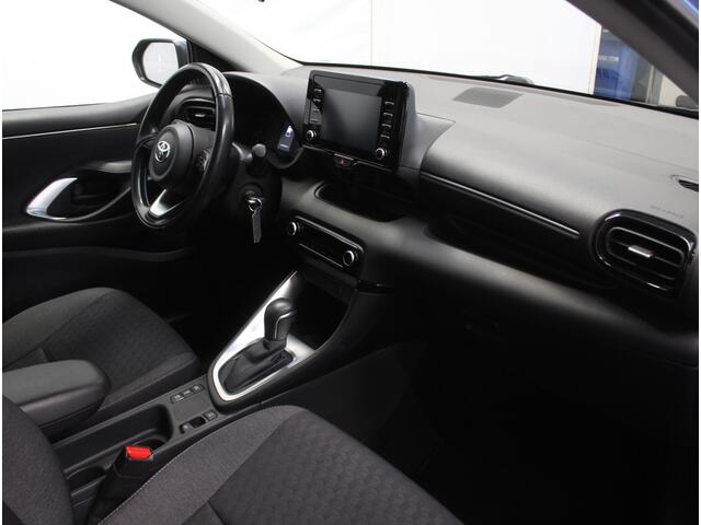 Toyota YARIS 1.5 Hybrid Active CARPLAY | NAVI | ADAPCRUISE | LED | CAMERA | CLIMATE | DAB | LANEASSIST