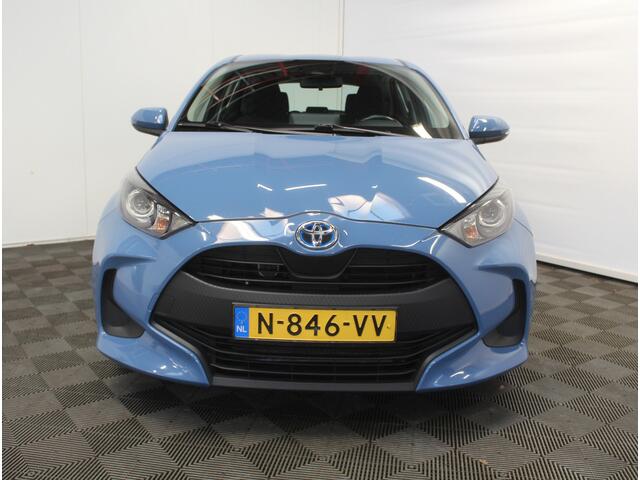 Toyota YARIS 1.5 Hybrid Active CARPLAY | NAVI | ADAPCRUISE | LED | CAMERA | CLIMATE | DAB | LANEASSIST