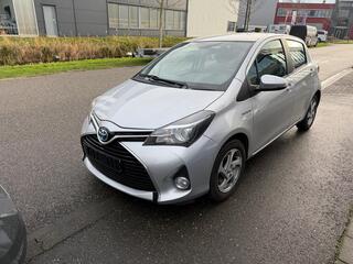 toyota-yaris-1.5-hybrid-lease-limit