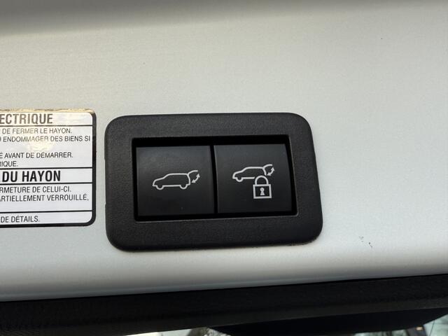 Toyota YARIS 1.5 Hybrid Adventure | JBL | Blindspot | Parkeersensoren V+A