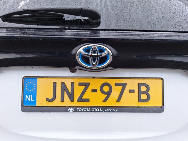 Toyota YARIS 1.5 Hybrid Dynamic Bi-Tone