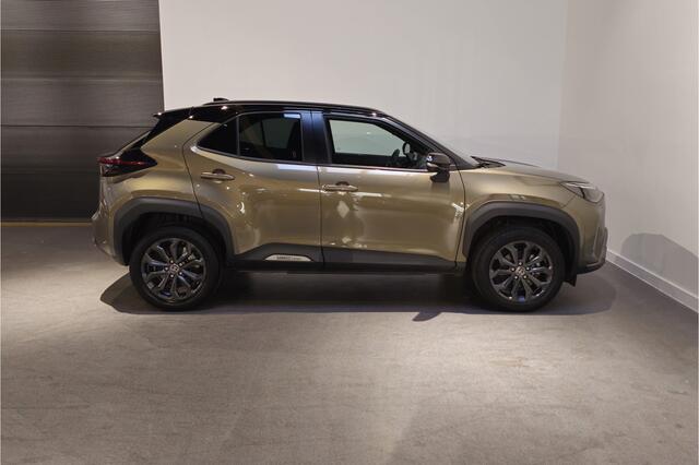 Toyota YARIS Cross 1.5 Hybrid Explore Two-Tone - Stoelverwarming - Apple Carplay/Android Auto - Adaptive Cruise - 17'