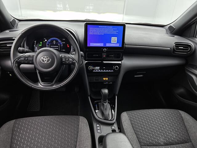 Toyota YARIS Cross 1.5 Hybrid 115 First Edition | 1e Eigenaar | NIEUW GELEVERD | BTW'er | Navigatie |
