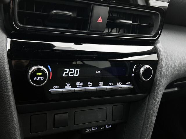 Toyota YARIS Cross 1.5 Hybrid 115 First Edition | 1e Eigenaar | NIEUW GELEVERD | BTW'er | Navigatie |