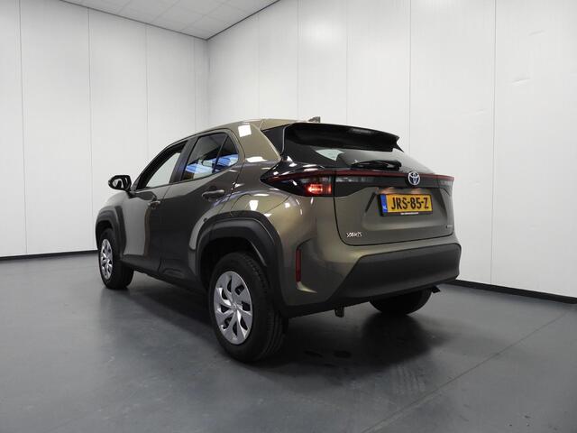 Toyota YARIS Cross 1.5 Hybrid Active NAVI-APP/CAMERA/CLIMA/ADAPT.CRUISE!