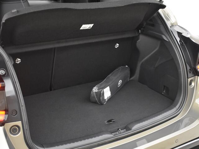 Toyota YARIS 1.5 Hybrid 130 Executive | Head Up Display | PDC V+A |