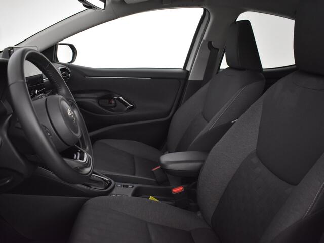 Toyota YARIS 1.5 Hybrid 115 First Edition | Carplay | LED