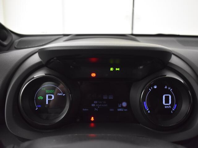 Toyota YARIS 1.5 Hybrid Executive | JBL | Head Up | Parkeersensoren V + A