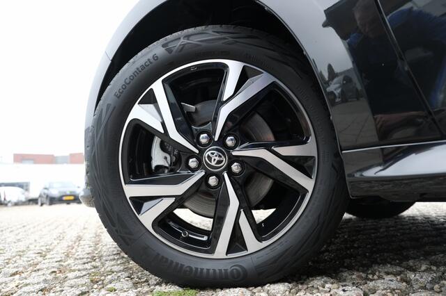Toyota YARIS 1.5 Hybrid 115 First Edition Automaat | Apple Carplay / Androi