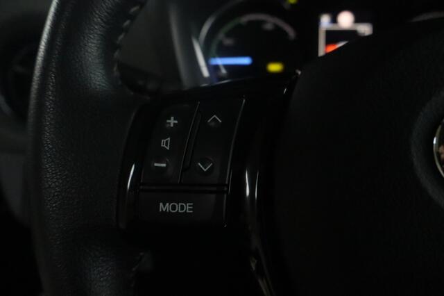 Toyota YARIS 1.5 Hyb. Active | Geen import | Cruise control | Climate control