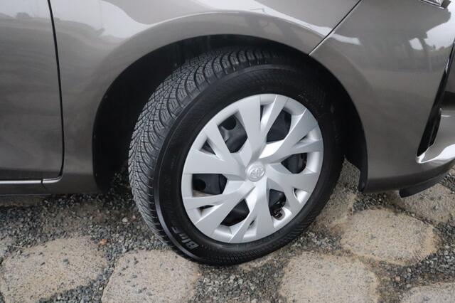 Toyota YARIS 1.5 Hyb. Active | Geen import | Cruise control | Climate control