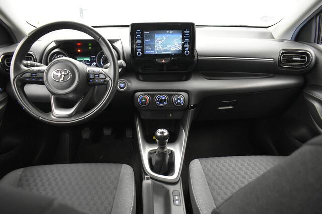 Toyota YARIS 1.5 VVT-i Dynamic Camera Navi Carplay Parelmoer lak