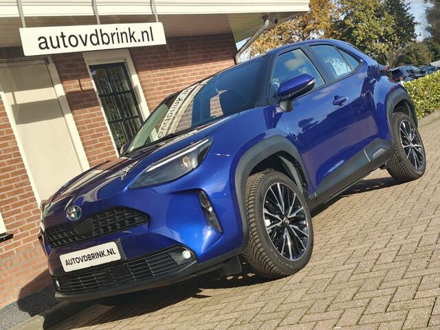 Toyota YARIS Cross 1.5 Hybrid First Ed. CAMERA / LAGE KM