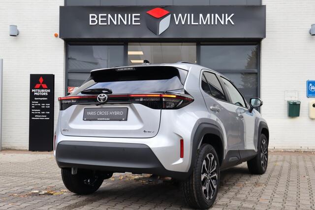 Toyota YARIS Cross 1.5 Hybrid 115 Dynamic | Comfort Pack |