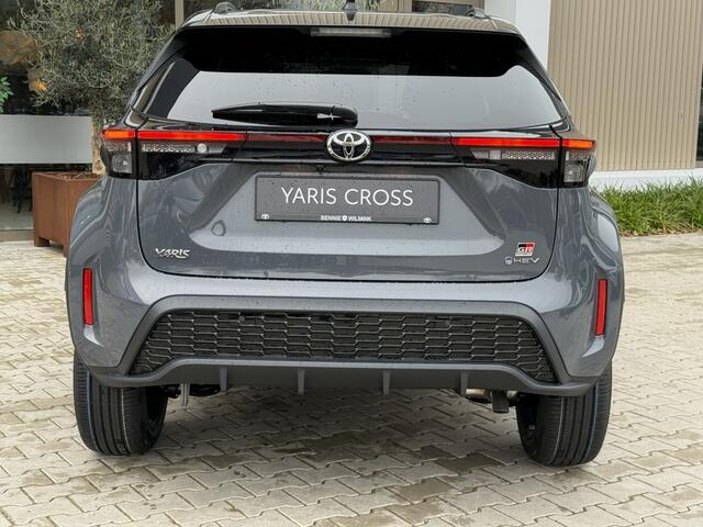 Toyota YARIS Cross 130 Hybrid GR Sport | Sport plus pack | Pano | HeadUp