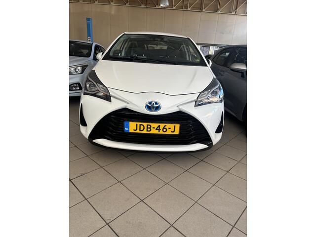 Toyota YARIS 1.5 Hyb. Y20 Excl Ed