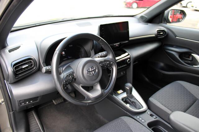 Toyota YARIS Cross 1.5 Hybrid Team Player