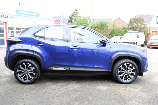 Toyota YARIS Cross 1.5 Hybrid Dynamic Bi-Tone