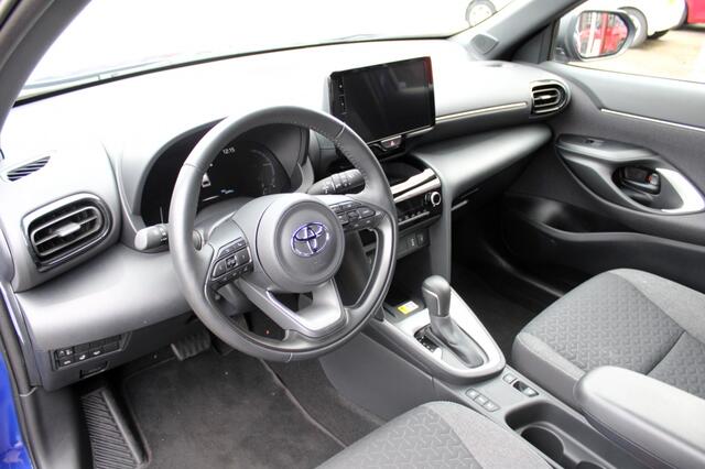 Toyota YARIS Cross 1.5 Hybrid Dynamic Bi-Tone