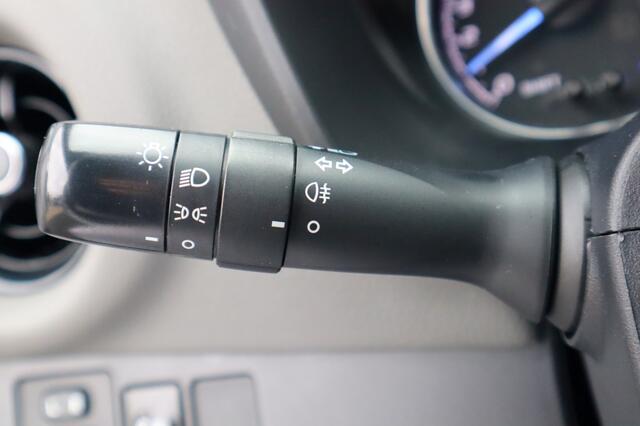 Toyota YARIS 1.0 VVT-i Comfort | dealer oh. | oh. boekje | 4 nw All-seasons